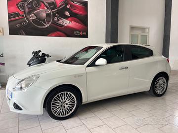 Alfa Romeo Giulietta 1.6 JTDm-2 105 CV Distinctive