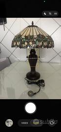 Lampada da tavolo stile Tiffany