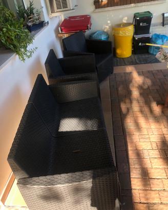 Poltrona 2 e divano da esterno