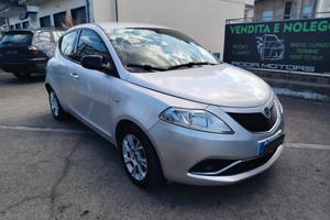 Lancia Ypsilon 1.2 69 CV 5 porte Gold
