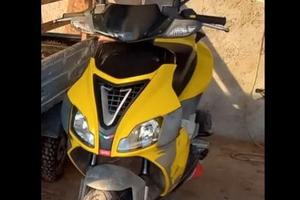 Aprilia sr 50 factory