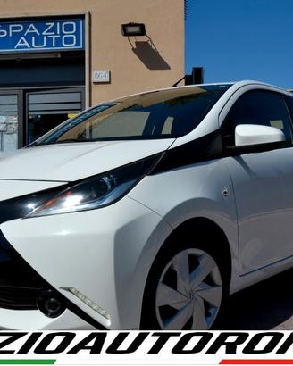 Toyota Aygo 1.0 69CV X-PLAY AUTOMATICA **PREZZO RE