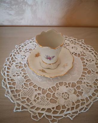 Vecchio bicchierino e piattino in ceramica Bavaria