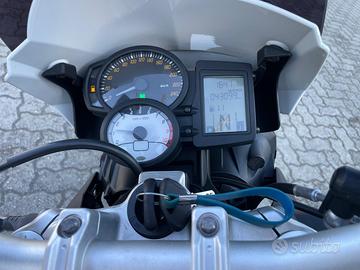 MOTO BMW F800R