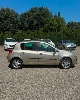 Renault Clio Storia 1.2 5 porte Dynamique