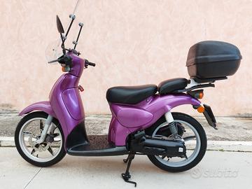 Aprilia Scarabeo 50 2 tempi Minarelli