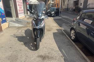 Honda SH 350 Sport