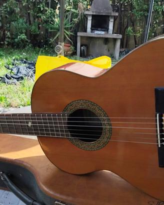 chitarra classica Alhambra c3