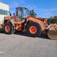 Pala gommata Hitachi LX210E