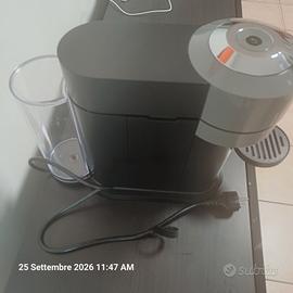 Macchina Caffè Nespresso Vertuo next De Longhi