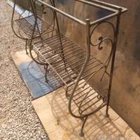mobile bagno in ferro design retro