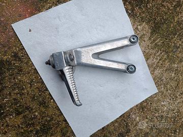 pedana passeggero Sinistra yzf T6 1999-2002