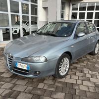 Alfa Romeo 147 1.9 JTD (115 CV) cat 5p. Distinctiv
