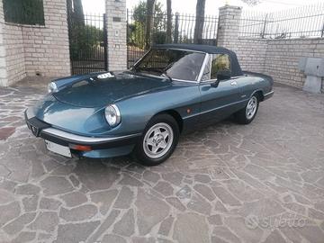 alfa  duetto  1600   3  serie