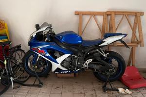 Gsxr 600 k8