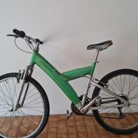 Biciclette usate.