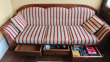 divano 3 posti tessuto e legno