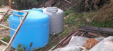 2 cisterne d'acqua di 1.000 litri