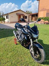 Kawasaki z750 r 2011