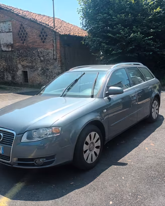 AUDI A4 AVANT DIESEL
