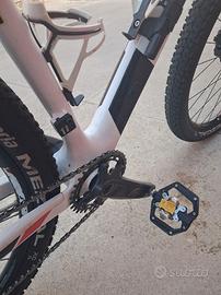 MTB IN CARBONIO