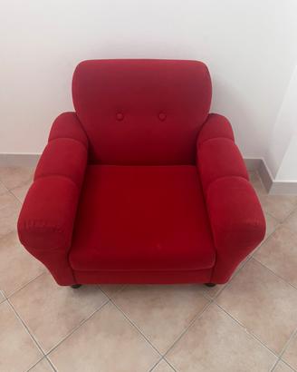 Due Poltrone rosse in tessuto