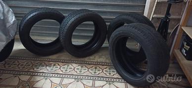Gomme 255/60/R19