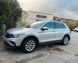 VOLKSWAGEN Tiguan 2ª serie - 2022