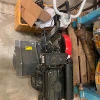 Fresa  con accessori.