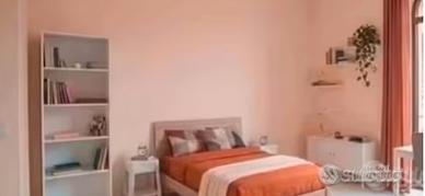 STANZA SINGOLA in zona ANAGNINA- SPESE INCLUSE