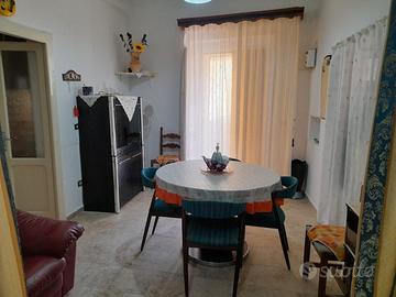 Appartamento 65 mq centro storico a Montalbano J