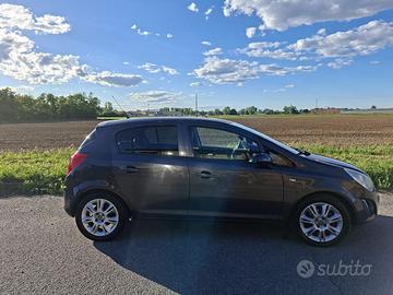 Opel Corsa 1.2 GPL