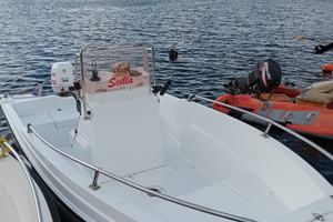 Motoscafo open 5 metri 40 cv