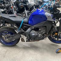 ricambi yamaha mt-09 anno 2022