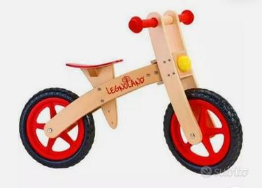 Bici in legno senza pedali