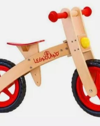 Bici in legno senza pedali