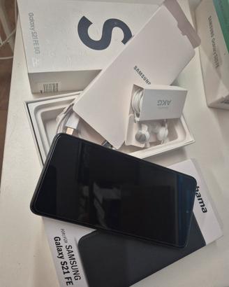 Samsung Galaxy S21 FE + Cover nuovo