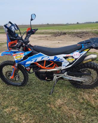 Ktm 690 enduro R perfetta accessoriata