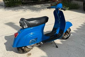 Vespa 50