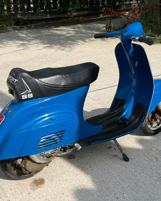Vespa 50