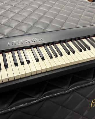 Roland FP-30 piano digitale come nuovo ex-demo