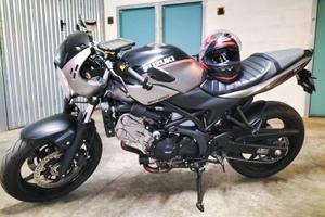 Suzuki SV 650 X, anno 2020, 7.000 km
