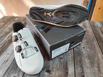 scarpe gravel cicloturismo nuove