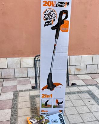 Tagliabordi a batteria WORX WG157E.9