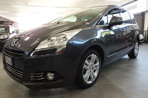 PEUGEOT - 5008 - 1.6 HDi 112 CV Allure PANORAMIC