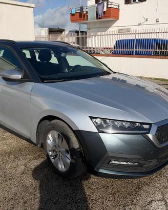 SKODA Octavia 2.0 TDI EVO SCR Wagon Style