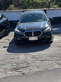 BMW SERIE 1 anno 2022