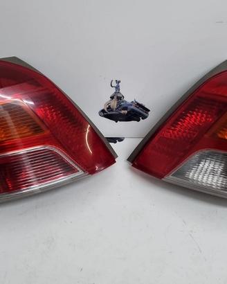 Fanalino stop dx o sx toyota yaris 2009 restyling