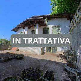 VILLA SINGOLA A CARPENEDOLO