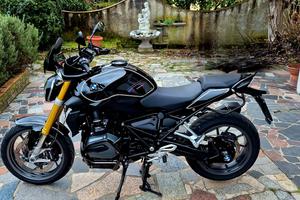Bmw r1200r  Black Edition